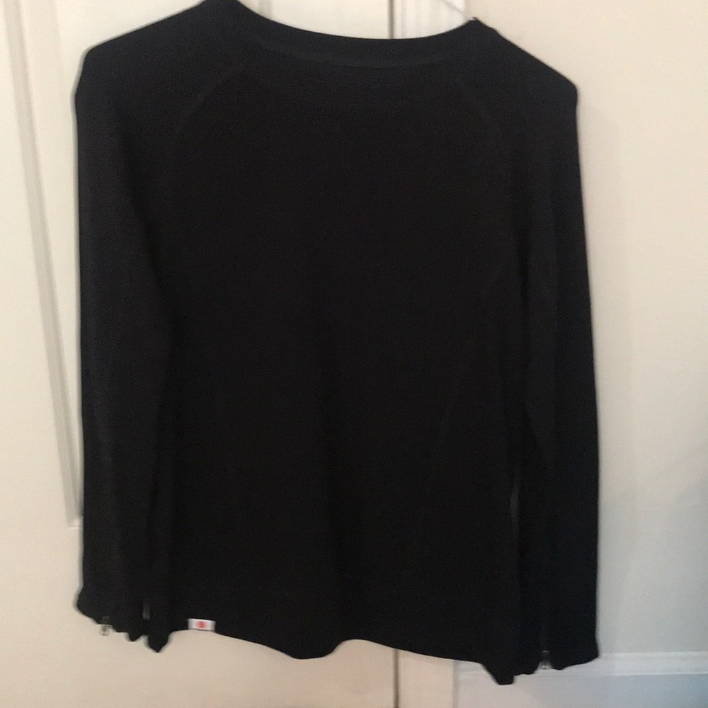 Vimmia sweater